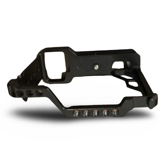 Sony a7C (Low Shutter) Camera + Smallrig Cage & More - Excellent Condition - Picture 13 of 15